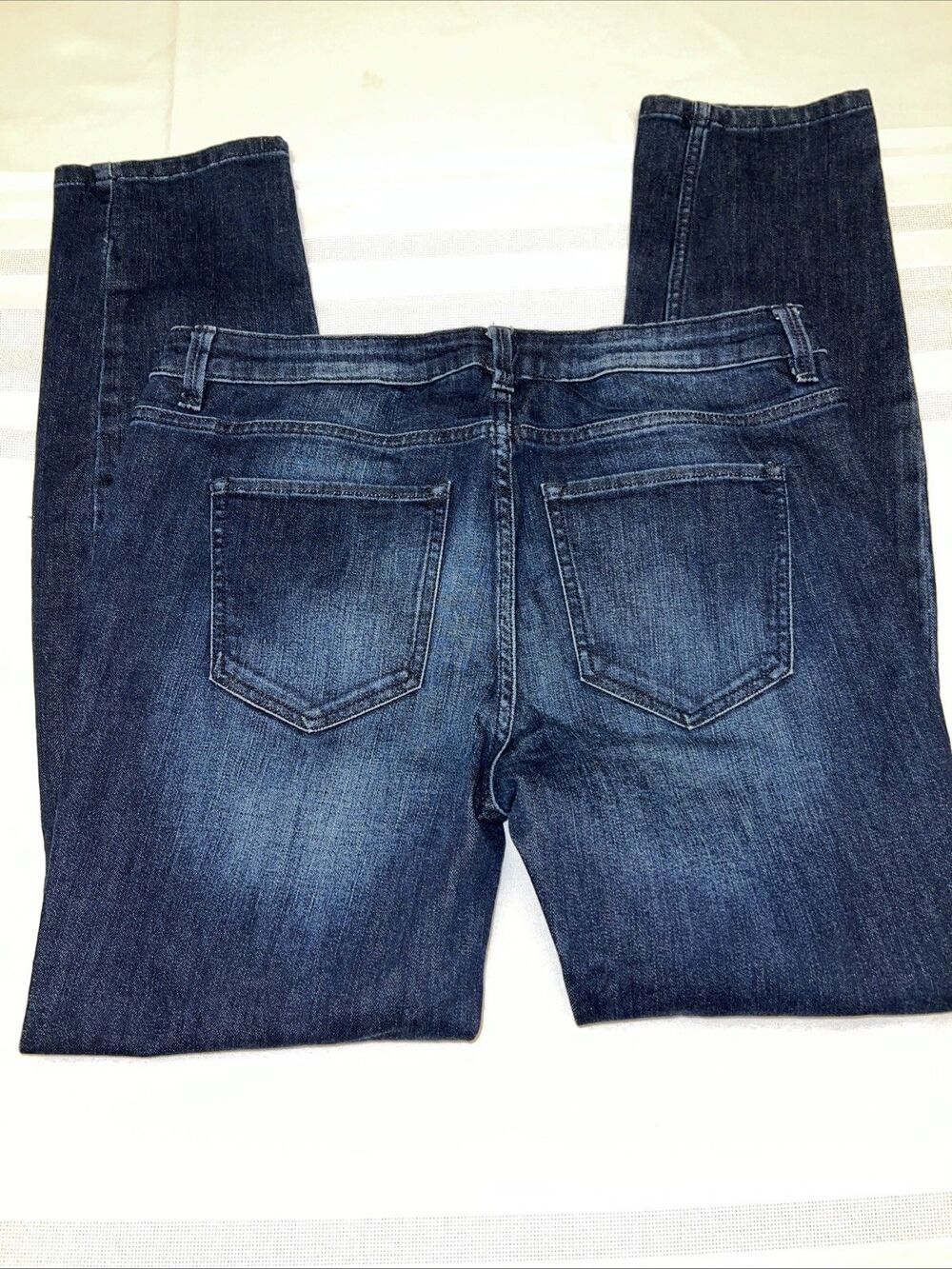 Liz Claiborne City Skinny Women's size 8 Dark Wash Blue Denim Jeans - Picture 6 of 8
